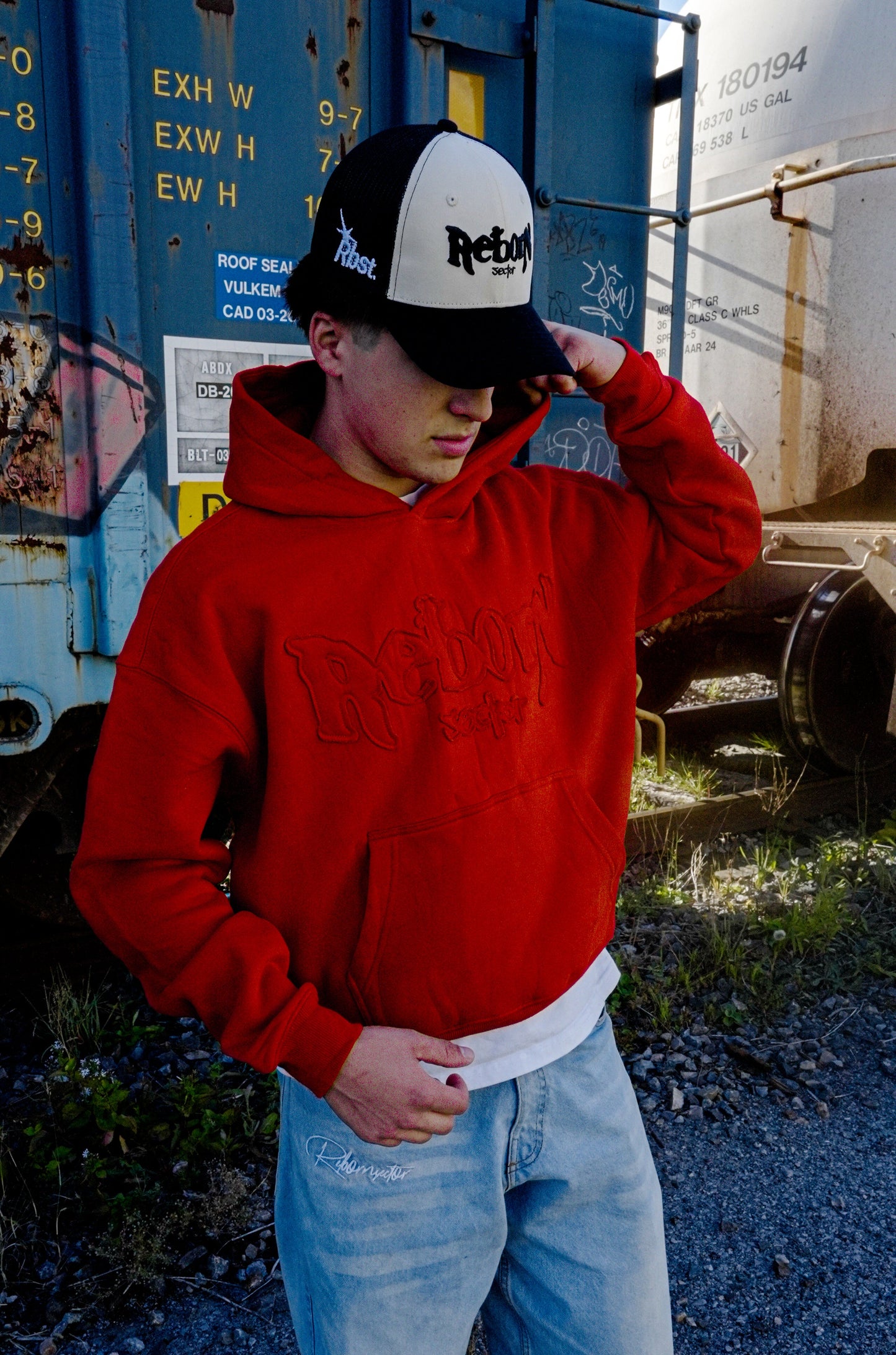 RED HOODIE Rebornsector
